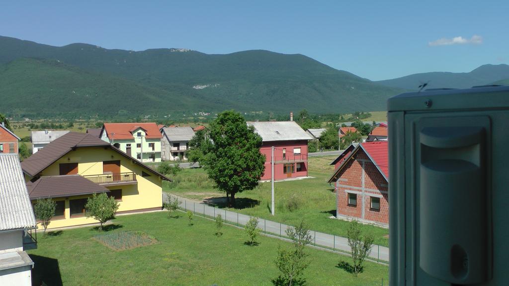 Apartment And Rooms Aracic Кореница Экстерьер фото